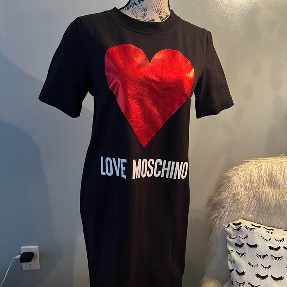 Moschino Dresses & Skirts - Moschino Black Top with Red Heart Accent